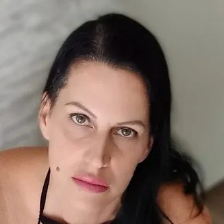 Laura05