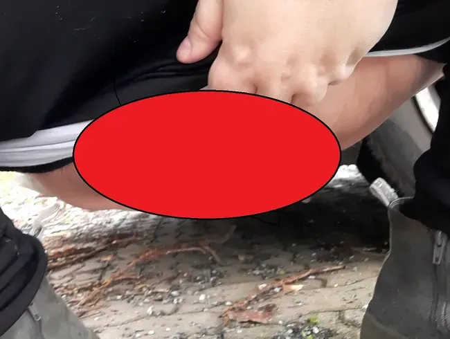 oudoor pissen